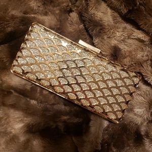 Gold Scale INC Clutch
